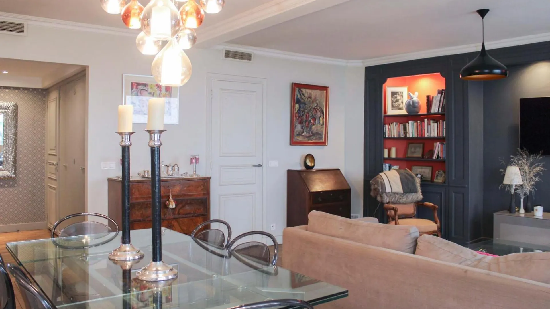 Apartment Bright 2 Steps From The Eiffel Tower Paris